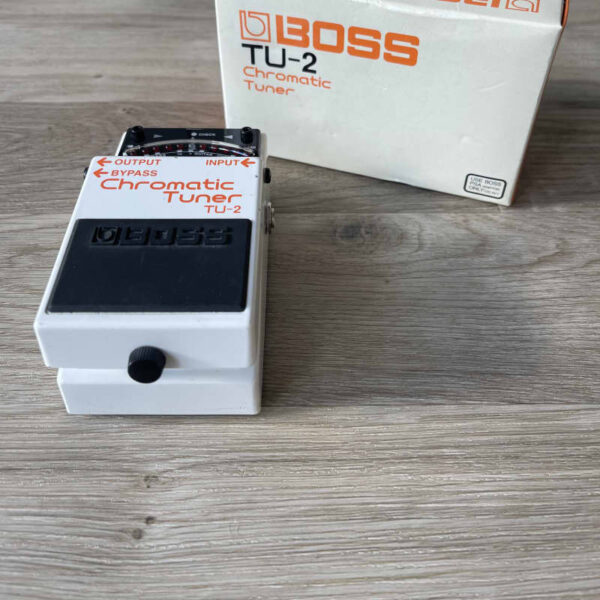 1998 - 2009 Boss TU-2 Chromatic Tuner (Dark Gray Label) White - used Boss                   Guitar Effect Pedal