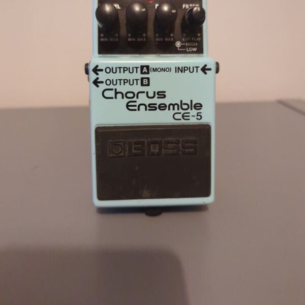 1991 - 2001 Boss CE-5 Chorus Ensemble (Blue or Pink Label) Blue - used Boss             EQ   Chorus   Guitar Effect Pedal