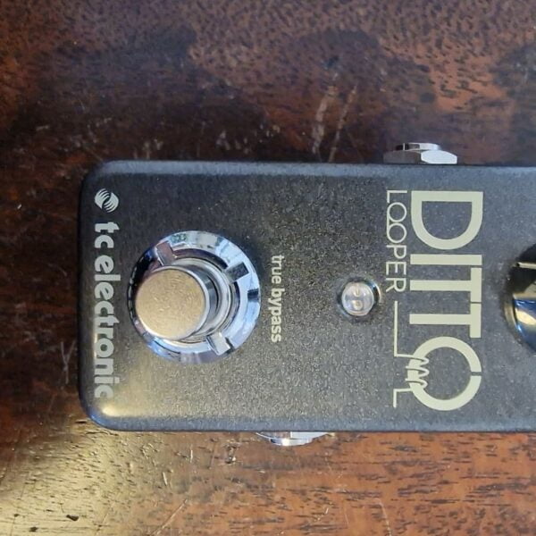 2013 - Present TC Electronic Ditto Looper Black - used TC Electronic            Looper          Guitar Effect Pedal