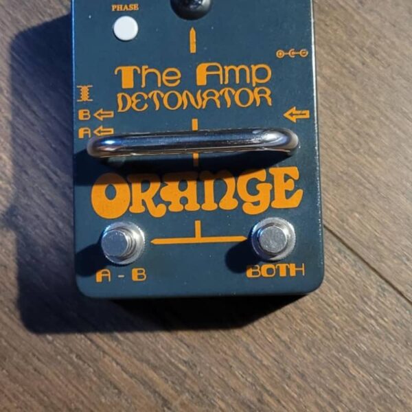 2010s Orange Amp Detonator Buffered Active ABY Switcher - Used Orange                Guitar Effect Pedal