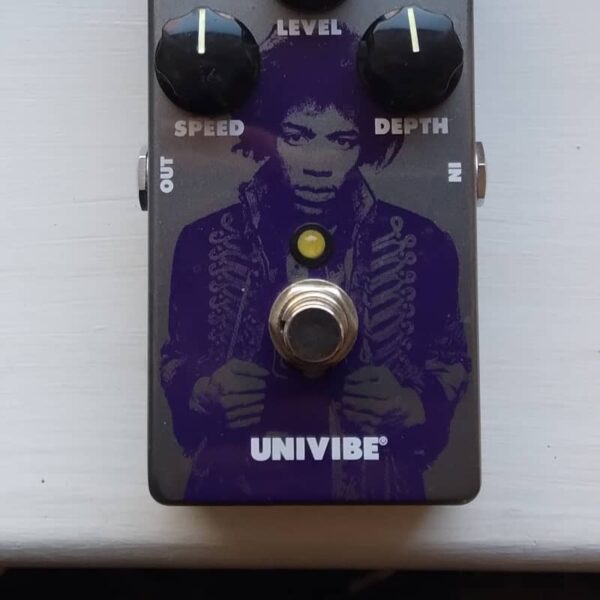 2017 - 2019 Dunlop JHM7 Jimi Hendrix Signature Uni-Vibe Purple - used Dunlop                   Guitar Effect Pedal