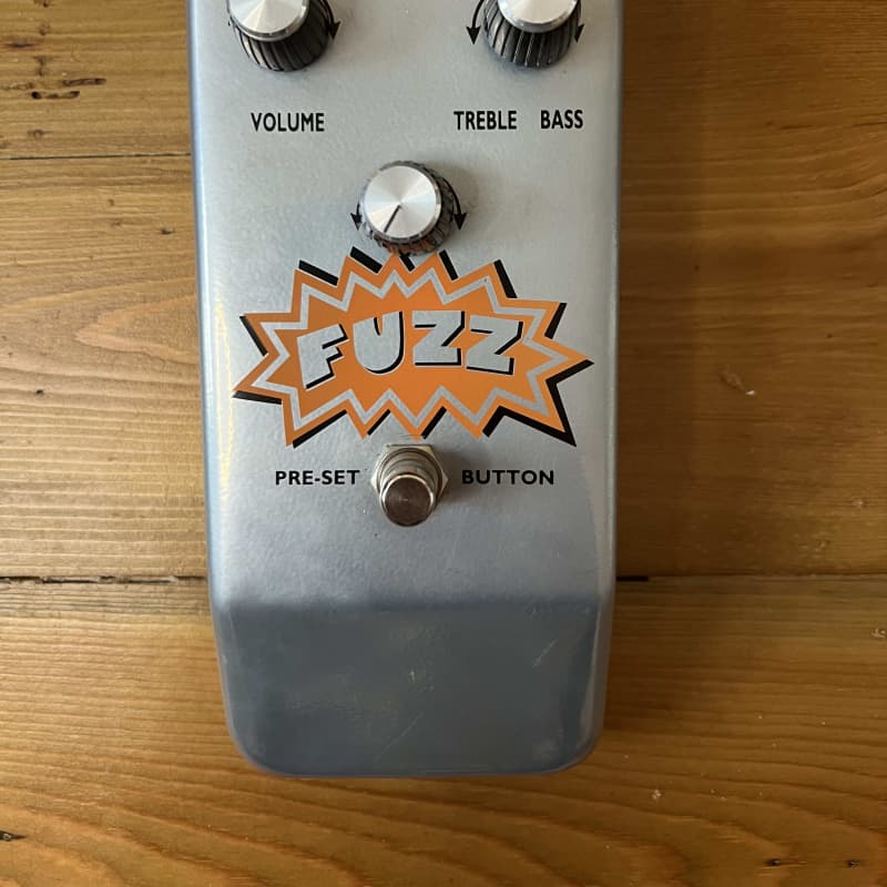 1990's Colorsound ToneBender Fuzz 90 s Reissue Silver with Bla... - used Colorsound            Fuzz       Guitar Effect Pedal