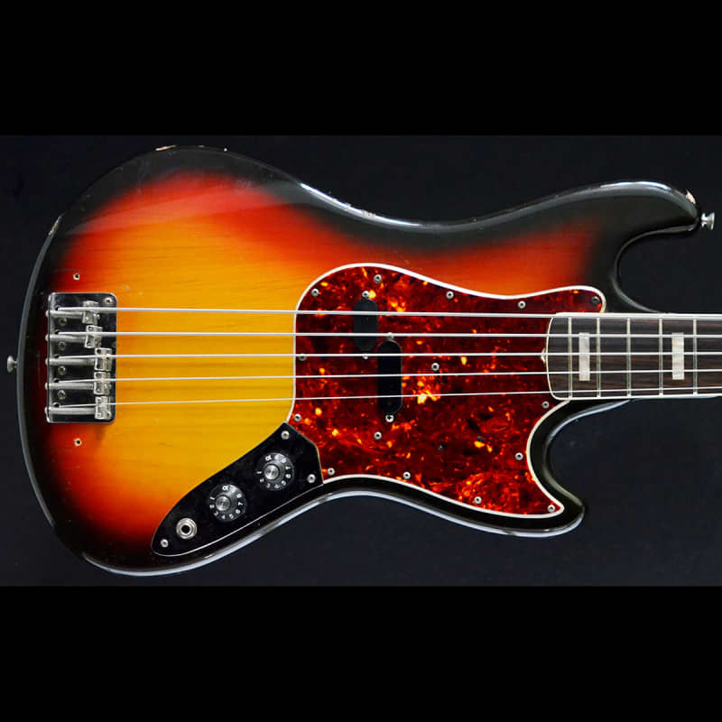 1970 Fender V 3 Tone Sunbursst - used Fender                    Bass  Guitar Effect Pedal