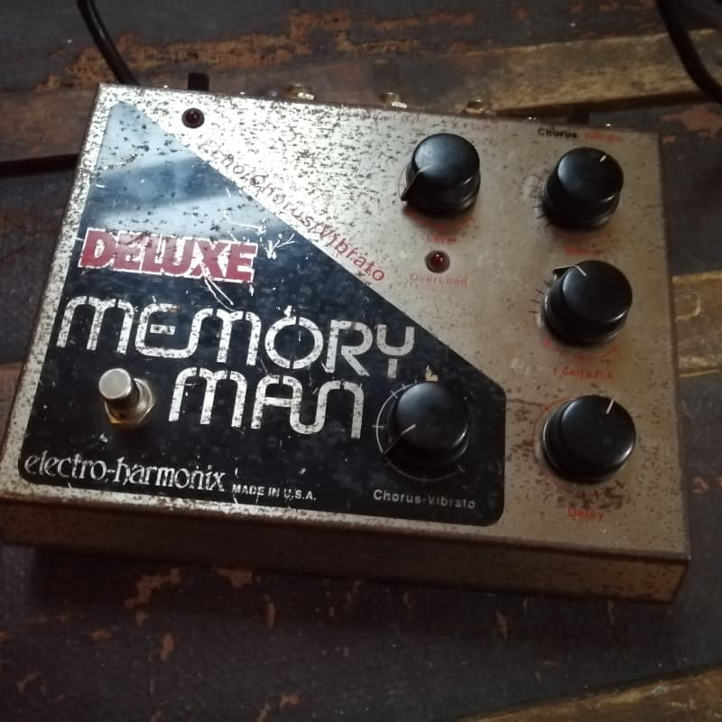 1980s Electro-Harmonix Deluxe Memory Man Black / Red - used Electro-HarmonixModulation                   Guitar Effect Pedal