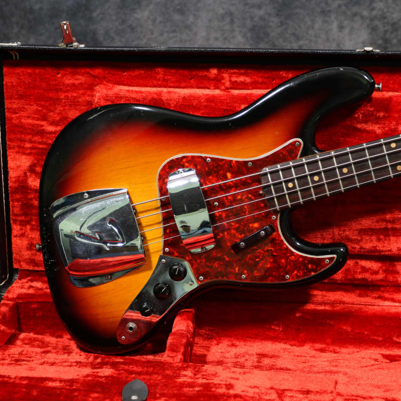 1962 Fender Jazz Bass Sunburst Refinish - used Fender                    Bass  Guitar Effect Pedal