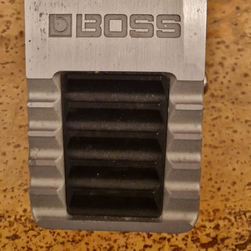 2000s Boss PW-10 V-Wah Silver - used Boss Wah                     Guitar Effect Pedal