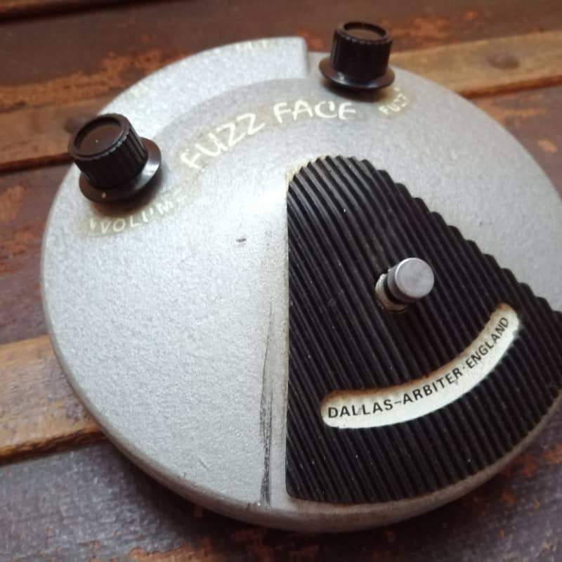 1968 - 1975 Dallas Arbiter Silicon Fuzz Face Silver - used Dallas Arbiter            Fuzz       Guitar Effect Pedal