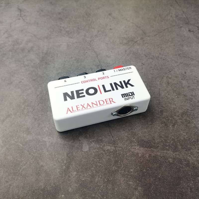 2010s Alexander Pedals Neo Link MIDI Controller White - used Alexander Pedals                     Controller Guitar Effect Pedal