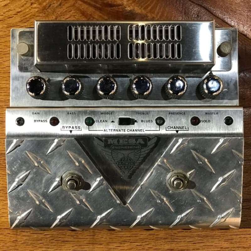 Mesa Boogie V-Twin preamp pedal Silver - used Mesa Boogie                     Guitar Effect Pedal Guitar Effect Pedal