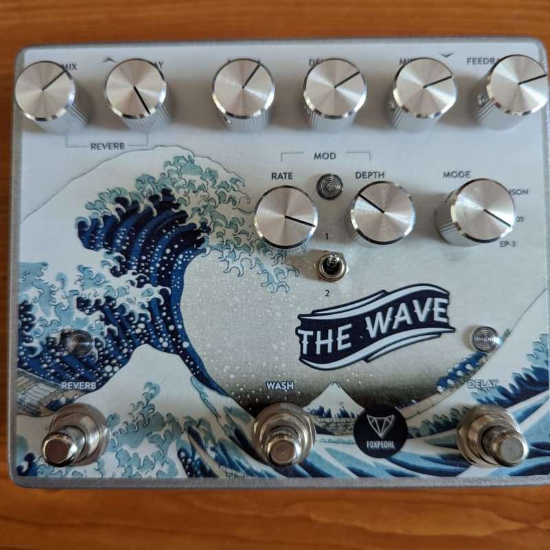 2010s Foxpedal The Wave Graphic - used Foxpedal                     Guitar Effect Pedal Guitar Effect Pedal