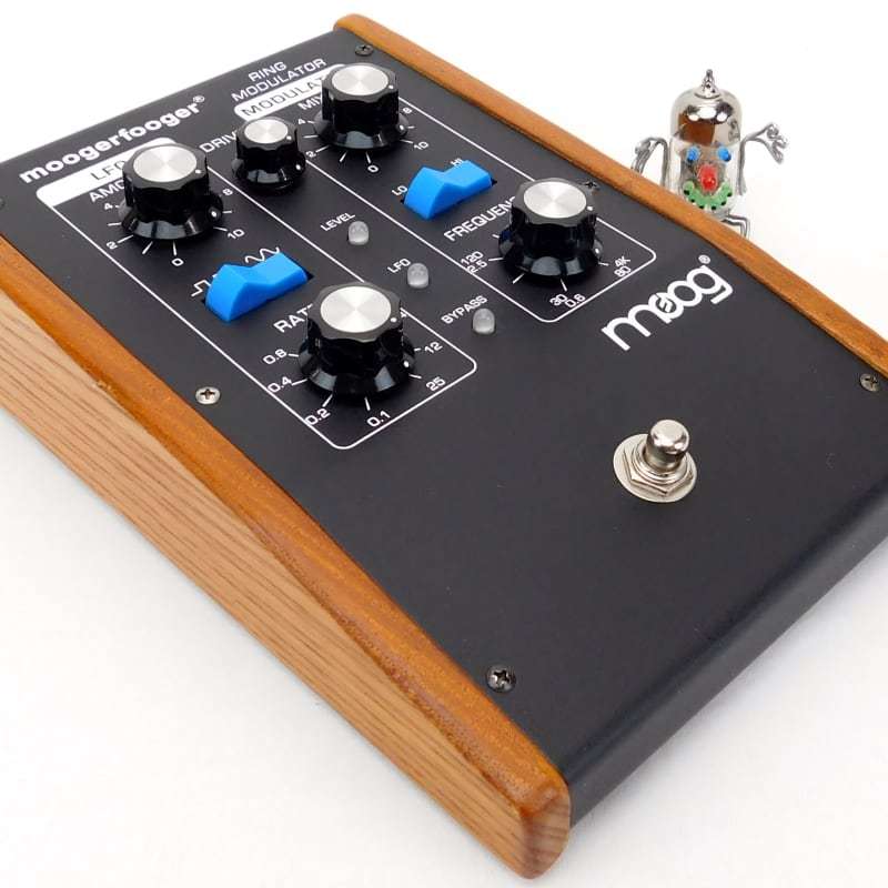 Moog Moogerfooger MF-102 Ring Modulator Synthesizer Pedal +Top... - used Moog                     Synth Guitar Effect Pedal
