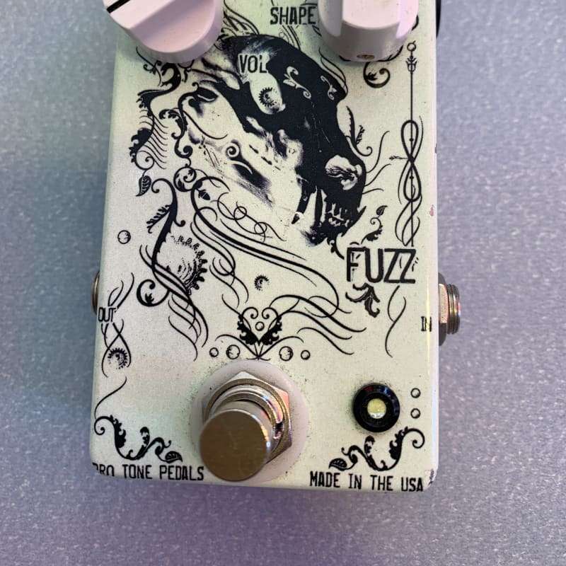 Pro Tone Pedals Fuzz White - used Pro Tone Pedals                   Fuzz   Guitar Effect Pedal