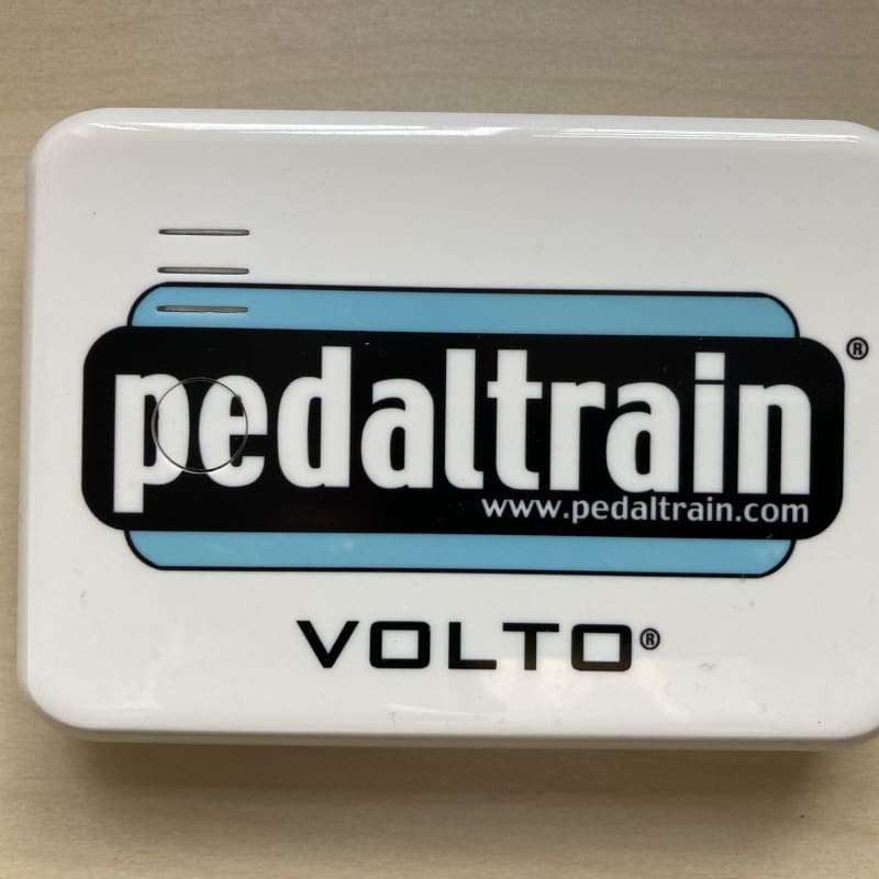 2010s Pedaltrain Volto Power Supply White - used Pedaltrain              Power        Guitar Effect Pedal