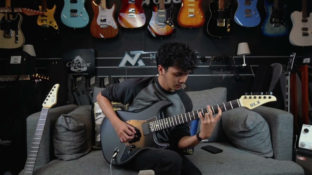 Just Tremolo – SLX Midnight Hawk 24 HH with Rosewood FB in Satin Black