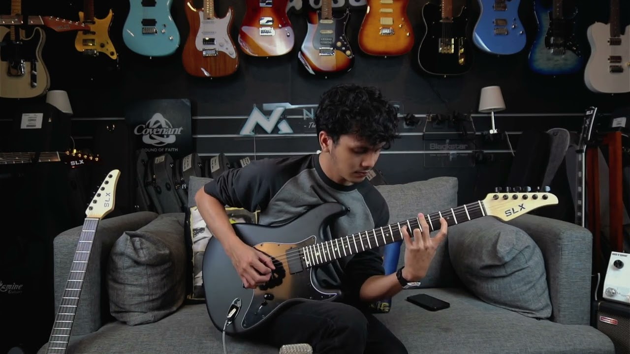 Just Tremolo – SLX Midnight Hawk 24 HH with Rosewood FB in Satin Black
