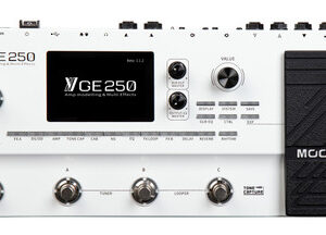 Mooer GE250 Amp Modeling & Multi Effects Processor