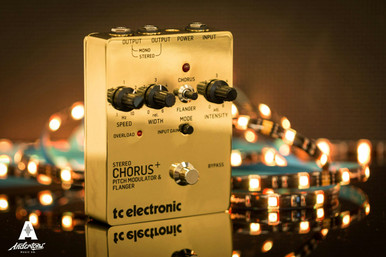 TC Electronic SCF Stereo Chorus Flanger Pedal Gold Special Edition - Image 2