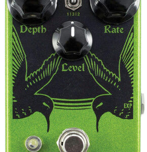 EarthQuaker Devices Hummingbird Repeated Percussion Tremolo Pedal V4 - Image 1
