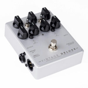 Darkglass Electronics Vintage Deluxe V3 Bass Preamp Pedal - Image 5