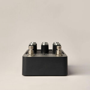 Universal Audio UAFX Starlight Echo Station Delay Pedal - Image 6