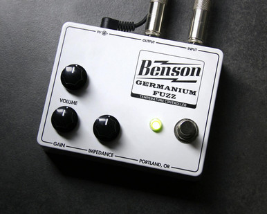 Benson Amps Temperature-Controlled Germanium Fuzz Pedal in Solar White