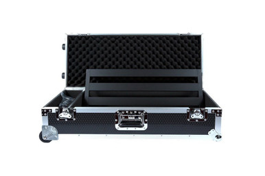 Pedaltrain Jr Max Pedalboard with Wheeled Tour Case