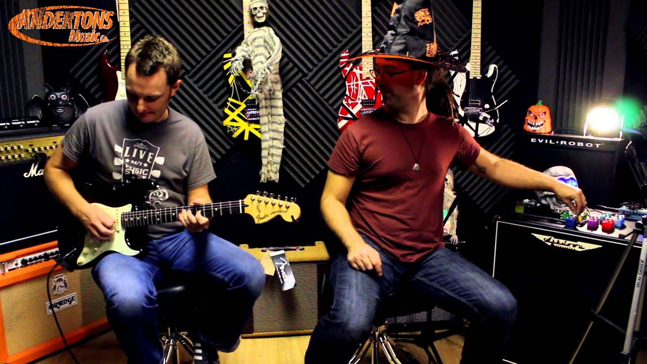 Watch – Hotone Pedal Review – A Spooktacular Halloween Special!!