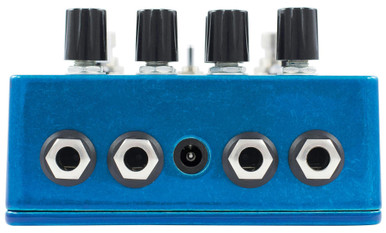 EarthQuaker Devices Avalanche Run V2 Stereo Reverb and Delay Pedal