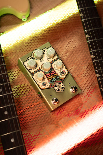 Beetronics Bee Bee Dee Analogue Delay FX Pedal
