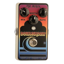 Mr Black DoubleChorus Diamond Sunset Chorus Pedal in Black - Image 3