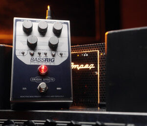 Origin Effects BassRig Fifteen Amp Simulator and DI Pedal - Image 2