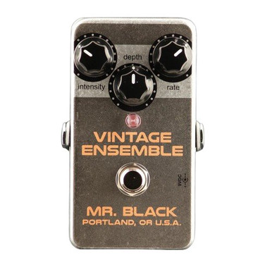 Mr. Black Vintage Ensemble - Limited Edition Mono Chorus Pedal