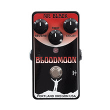 Mr. Black BloodMoon Modulated Reverb Pedal - Image 6