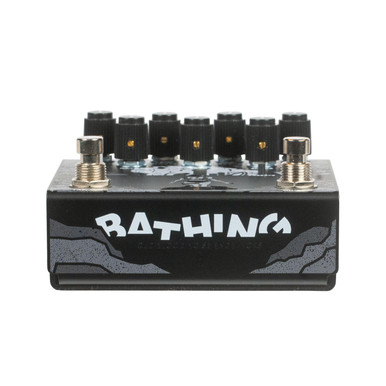Old Blood Noise Endeavors Bathing liminal Delay Pedal in Ink