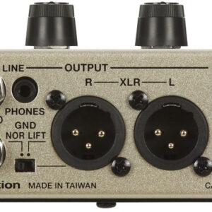 Boss VE8 Acoustic Singer Pedal - Image 5