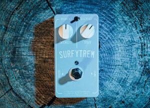 Surfy Industries SurfyTrem Tremolo Pedal - Image 2