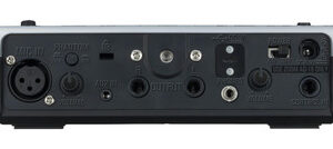 Zoom V3 Multi-Effects Vocal Processor - Image 2