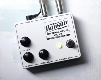 Benson Amps Temperature-Controlled Germanium Fuzz Pedal in Solar White