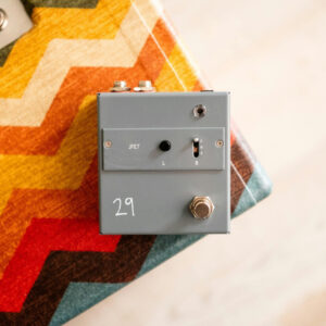 29 Pedals JFET Transistor Boost Pedal - Image 5