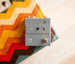 29 Pedals JFET Transistor Boost Pedal - Image 2