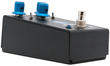 Keeley Blue Disorder 4-in-1 Blues Breaker and OCD Style Overdrive and Distortion Pedal - Image 4