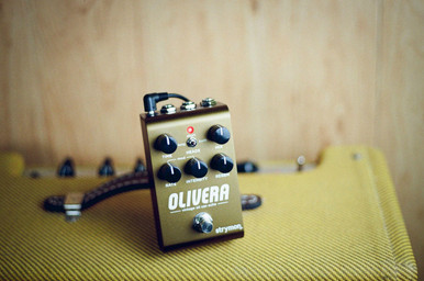 Strymon Olivera Vintage Oil Can Echo Analogue-Style Delay Pedal - Image 4