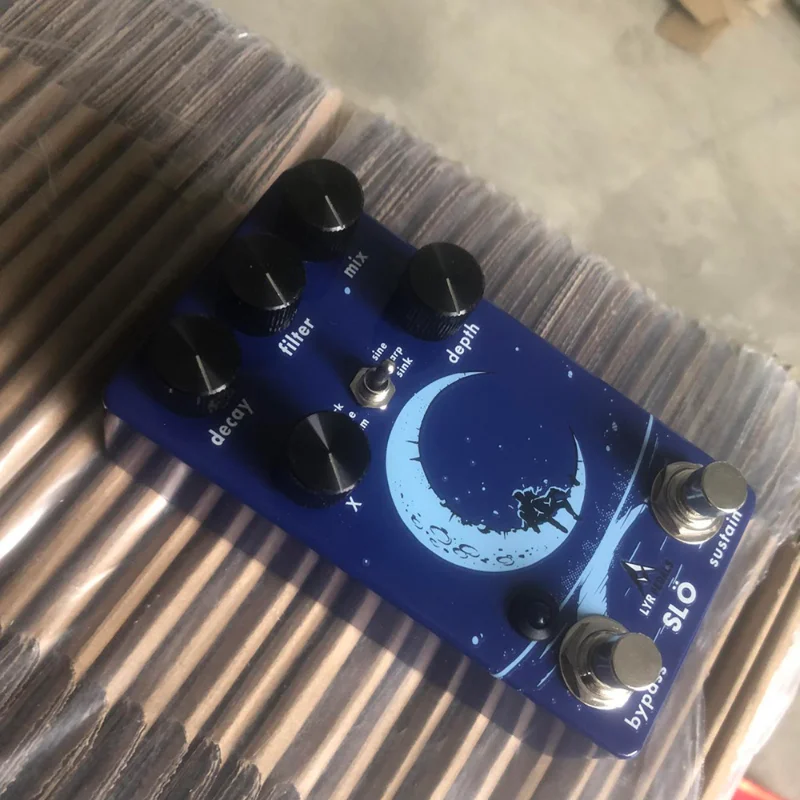 Ly-Rock LY-ROCK LYR Walrus SLO Multiple Reverberation Monolithic Effector Wood Universal - Image 8