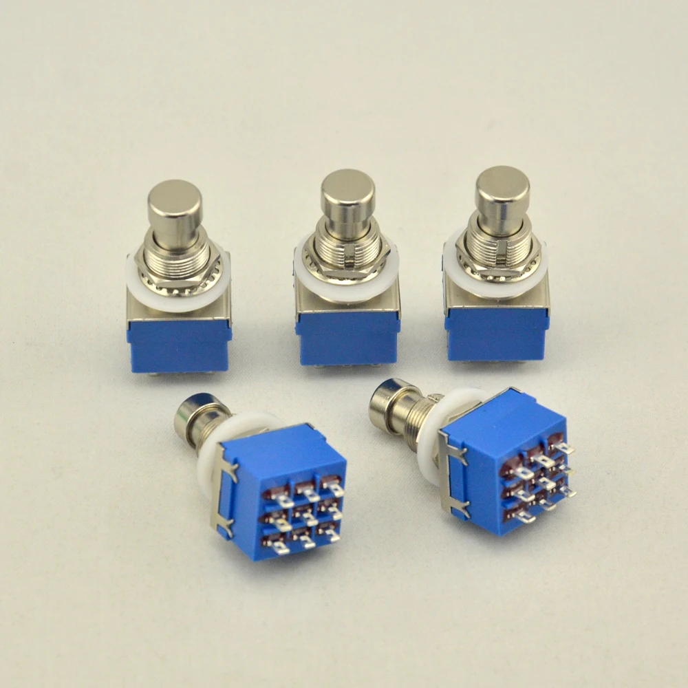 NEW LANDTONE 9-PIN 3PDT Guitar Effects Pedal Box Stomp Foot Metal Switch True Bypass