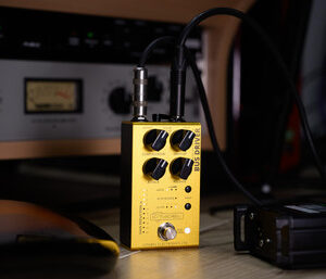 Citadel Electronics Bus Driver Analog VCA Compressor Pedal - Image 2