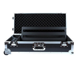 Pedaltrain Jr Max Pedalboard with Wheeled Tour Case - Image 1