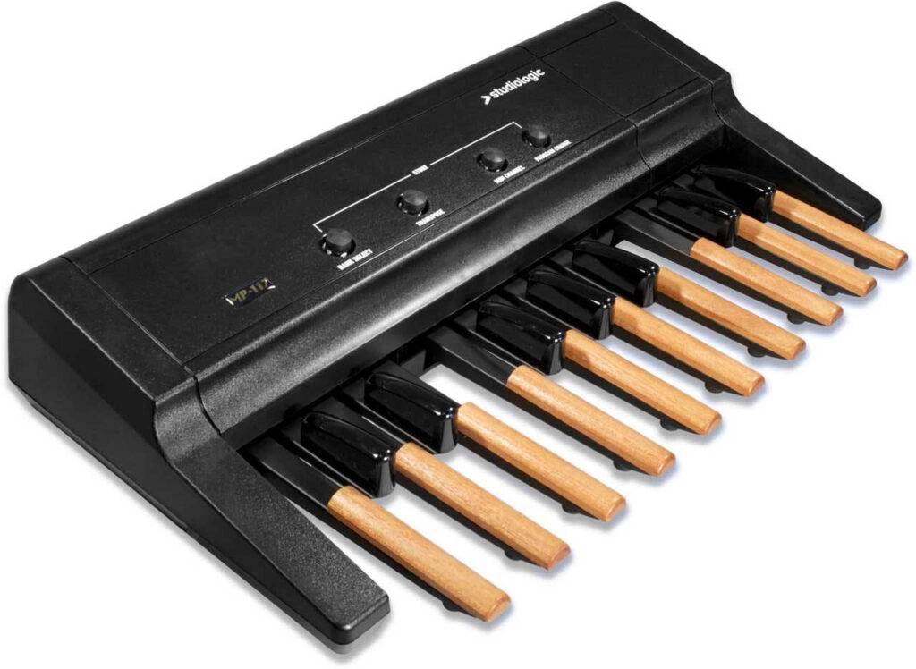 Studiologic FATAR MP117 MIDI Foot Controller