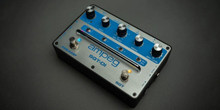 Ampeg SGT-DI Bass Preamp and DI Pedal Blue Line Anniversary Edition Pedal - Image 3