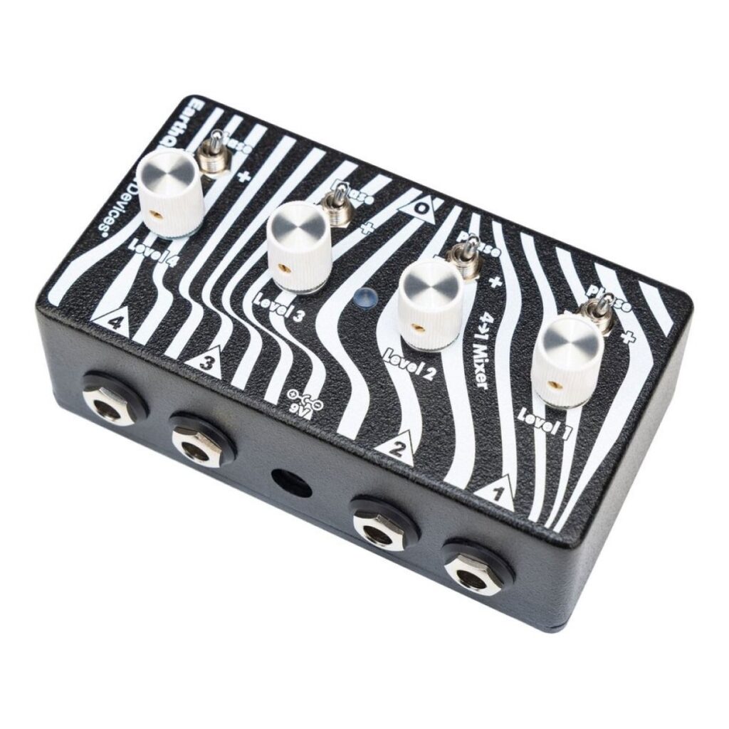 EarthQuaker Devices Four to One Mixer Pedal