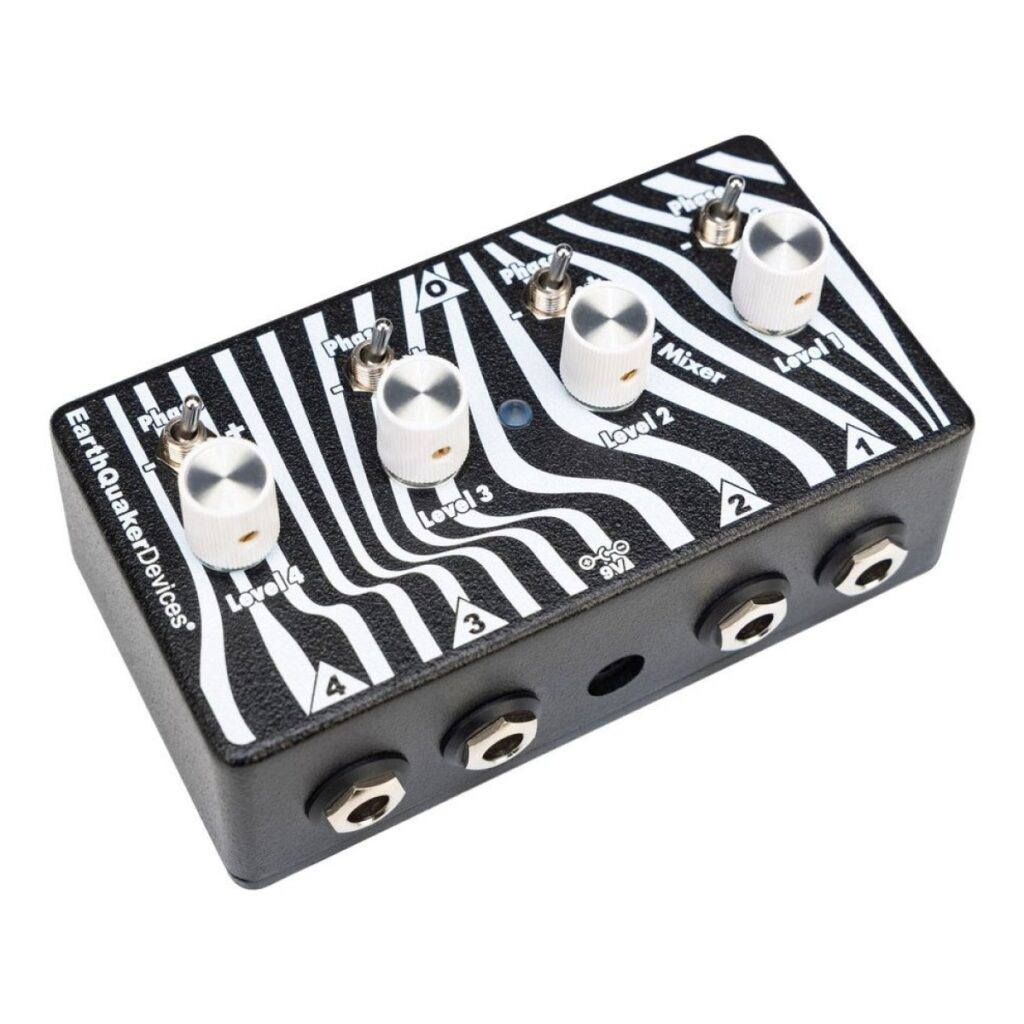 EarthQuaker Devices Four to One Mixer Pedal